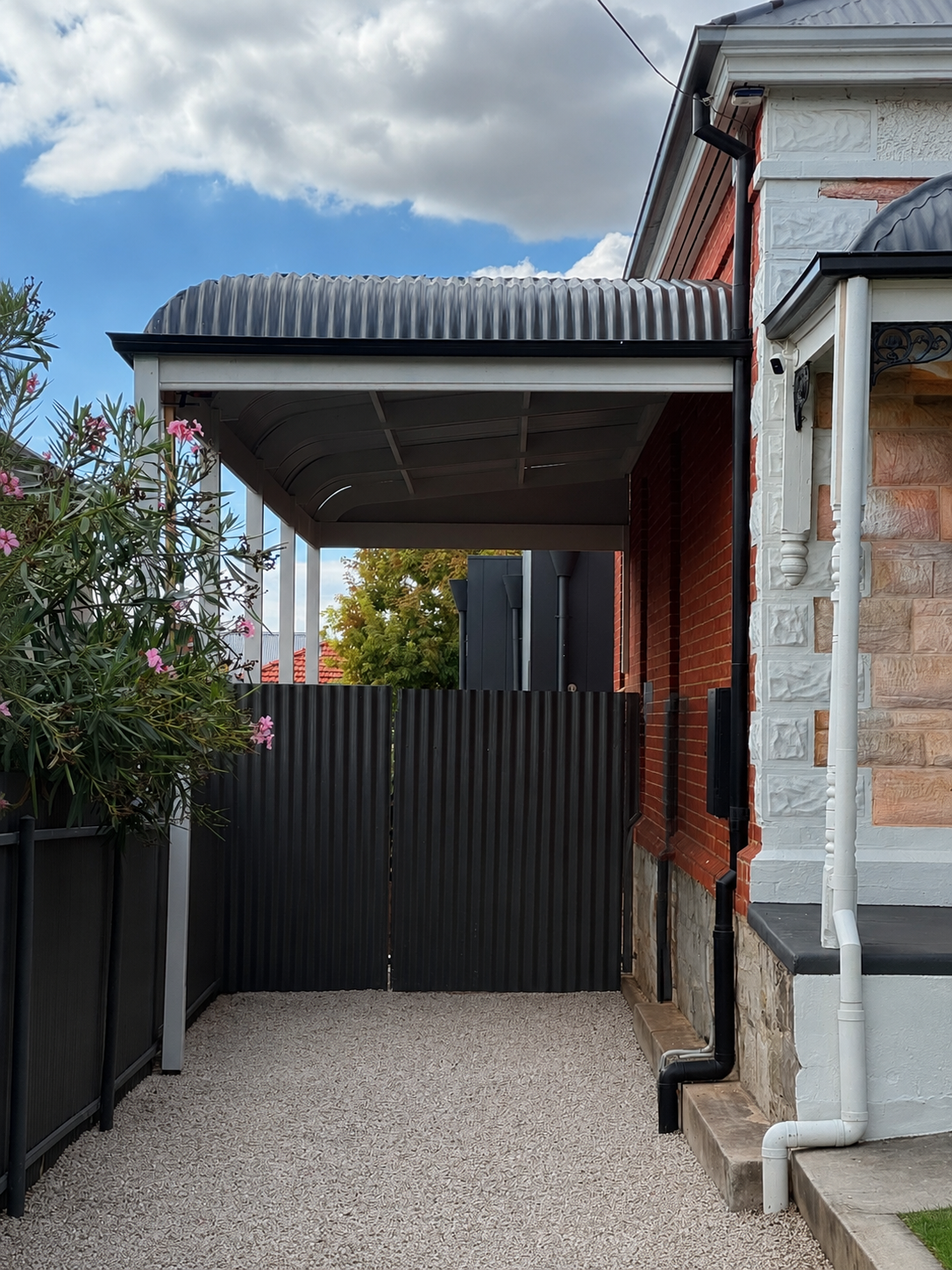 Bullnose carport in Prospect Adelaide by Builders Bloc